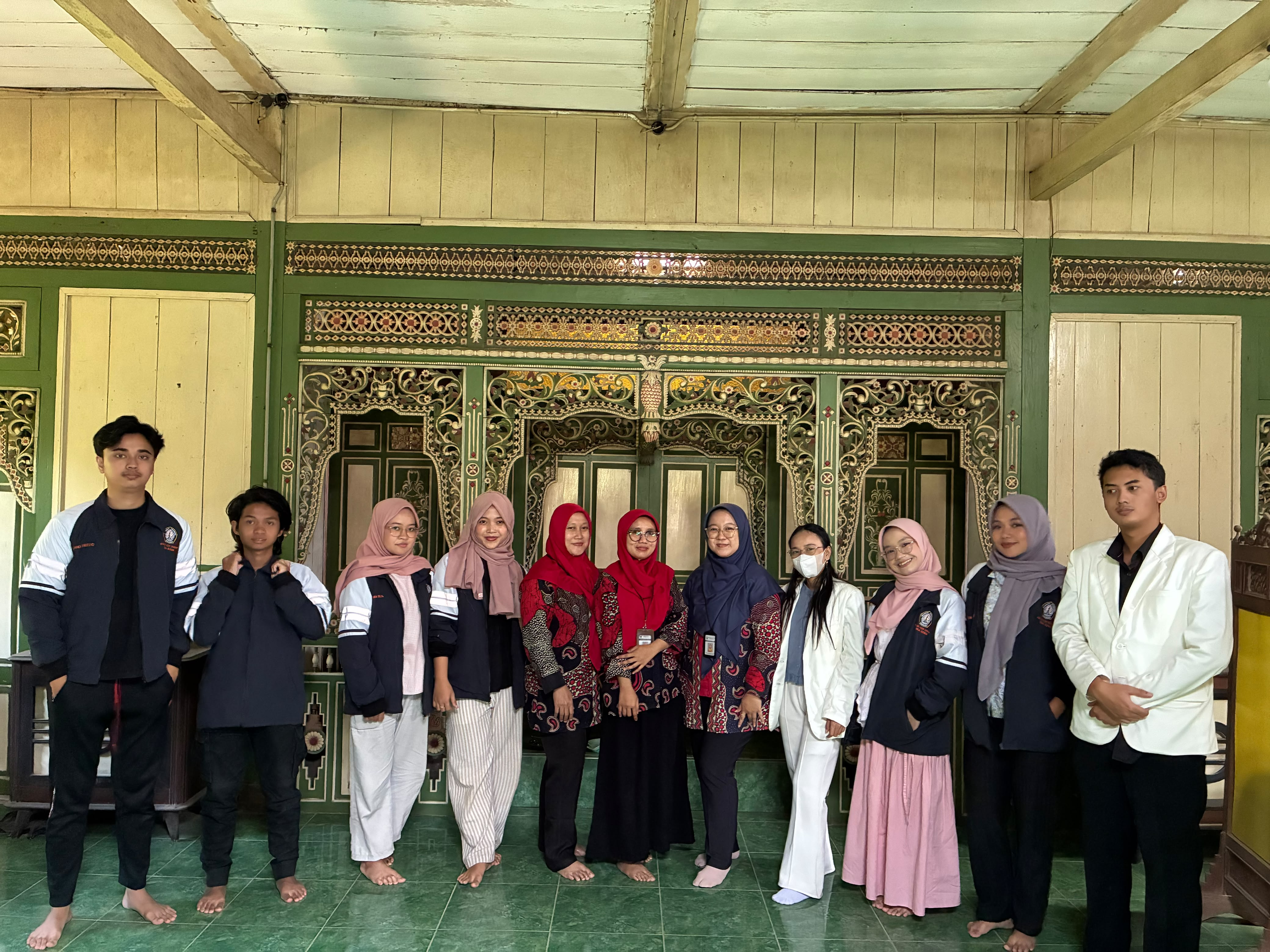 Foto Posbindu Desa Gogik Menjadi Wadah Pemantauan Kesehatan dan Edukasi bagi Lansia