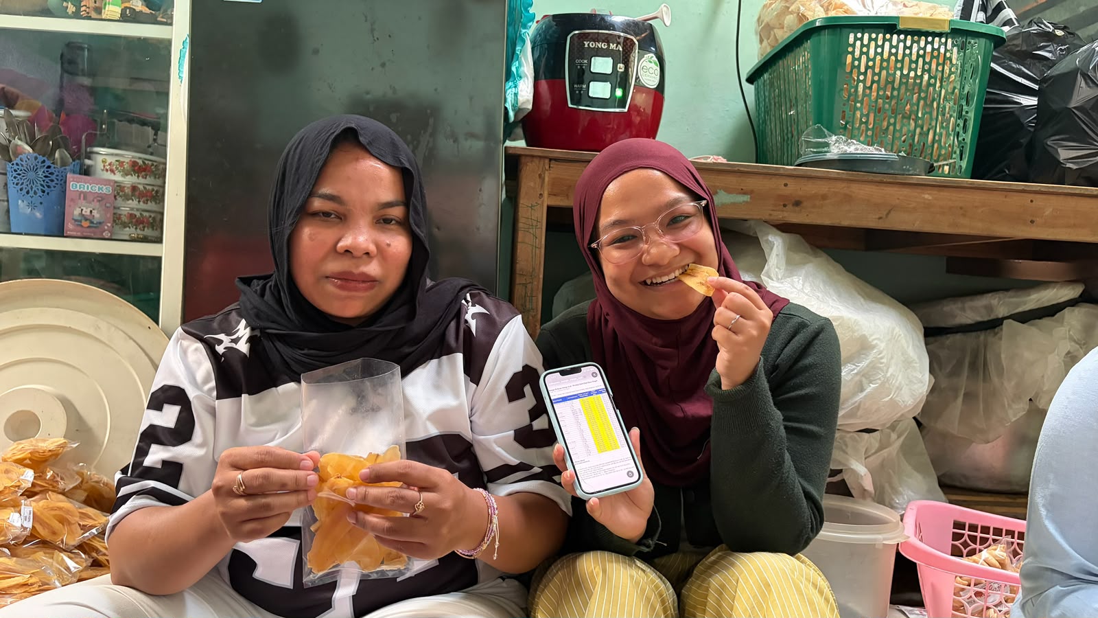 Foto Strategi Cuan Maksimal! UMKM "Doyan Ngemil" Atur Harga Jual