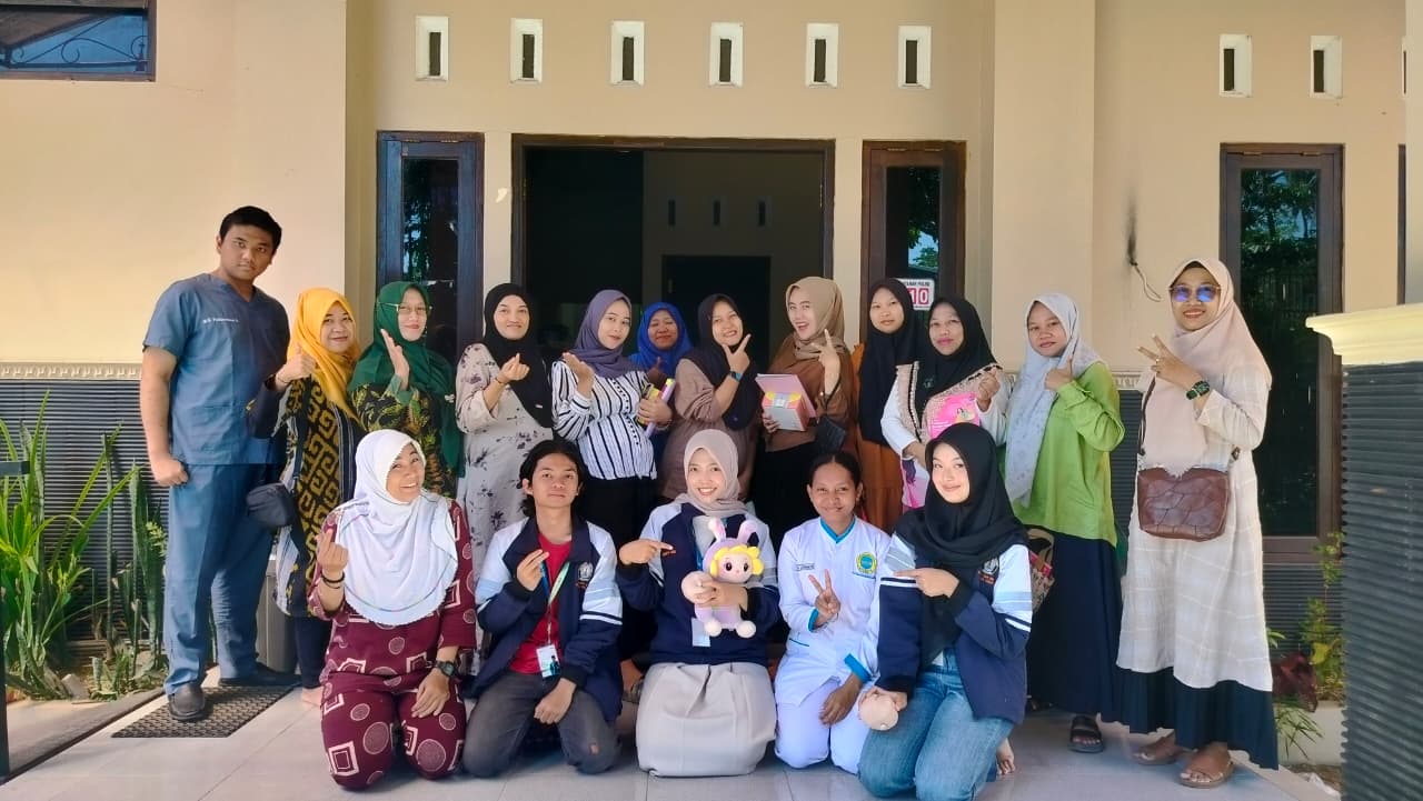 Foto Kelas Ibu Hamil Desa Gogik Jadi Wadah Edukasi dan Pelatihan Kesehatan Ibu dan Anak